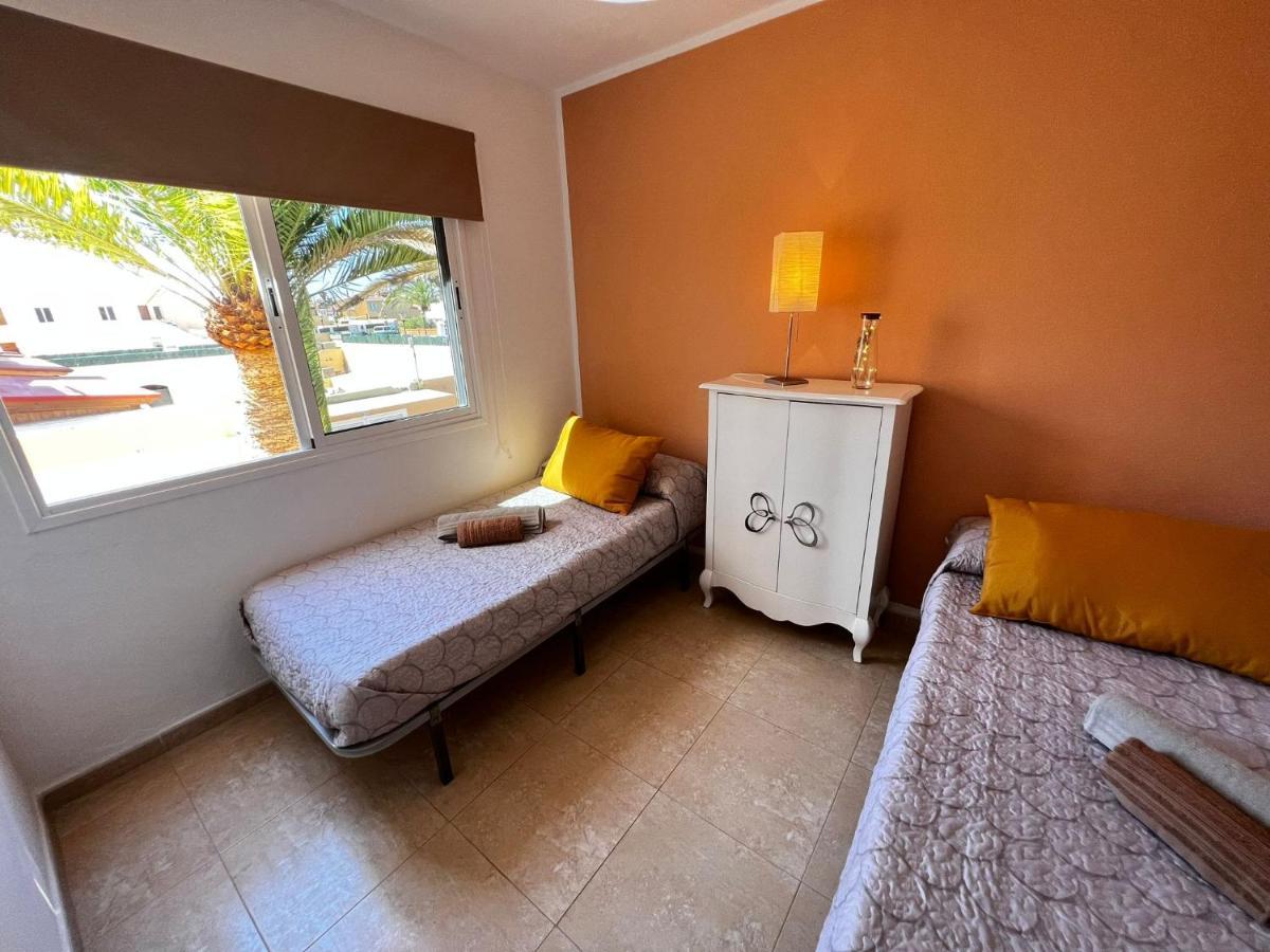 Oasis Bay Apartment คอร์ราเลโฮ ภายนอก รูปภาพ